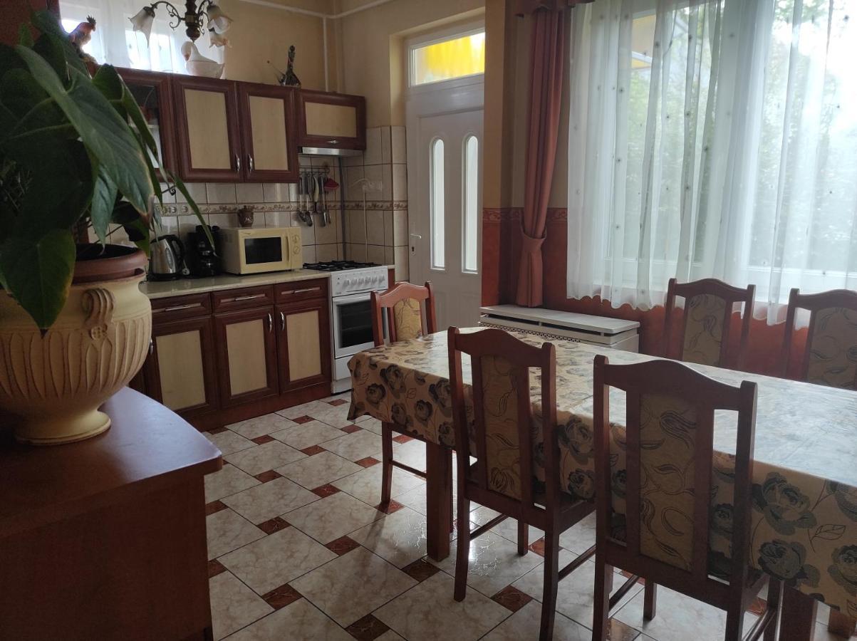 Kovacs Vendeghaz Apartment Hajduszoboszlo Exterior photo